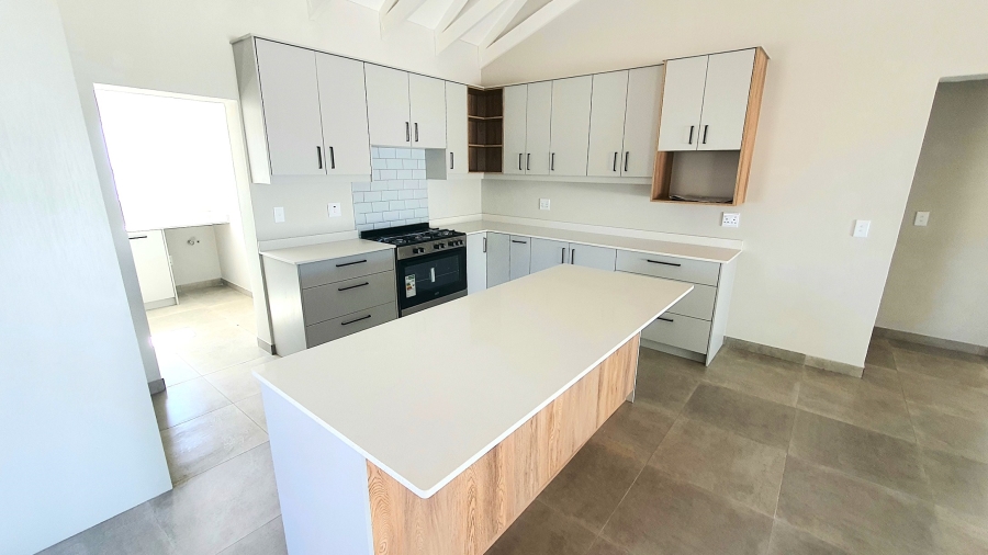 3 Bedroom Property for Sale in Shelley Point Western Cape